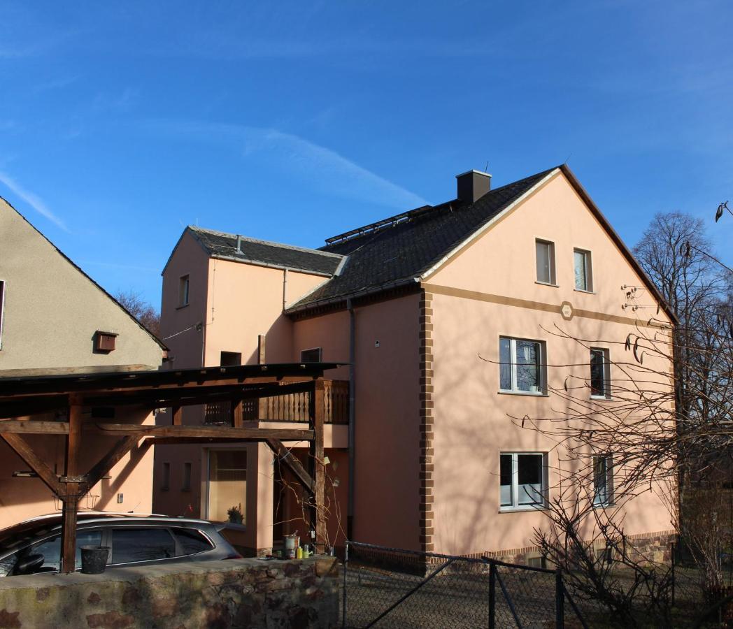 Ferienwohnung Beim Roessl Nossen Exterior photo
